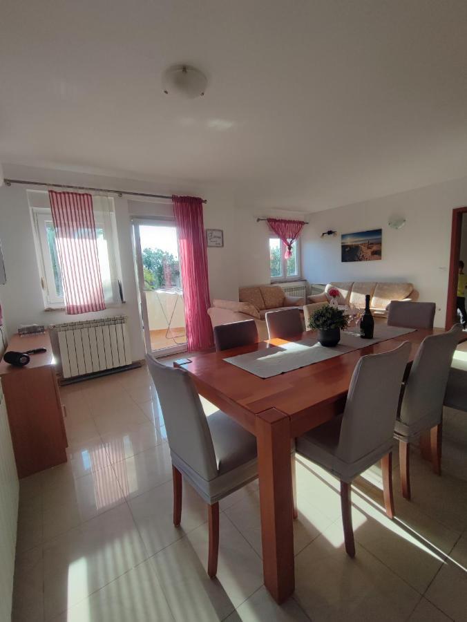 Villa Maya Лижнян Экстерьер фото